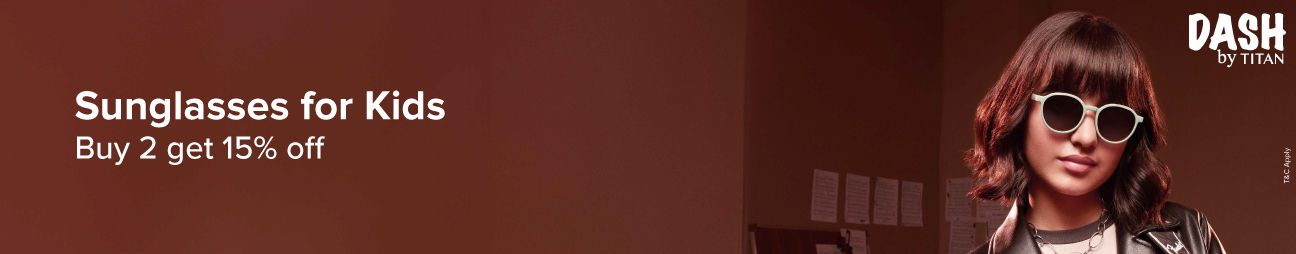 The kid is wearing Dash by Titan sunglasses, and there’s an offer: "Buy 2 and get 25% off."