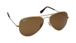 Image 2 of Gold Aviator Men Sunglasses (RB3025I0015758|58) from Rayban Available at Titan Eye+