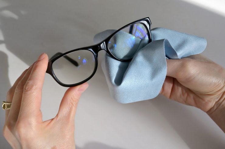 4 Easy Steps to Clean Your Sunglasses | Fastrack Eyewear