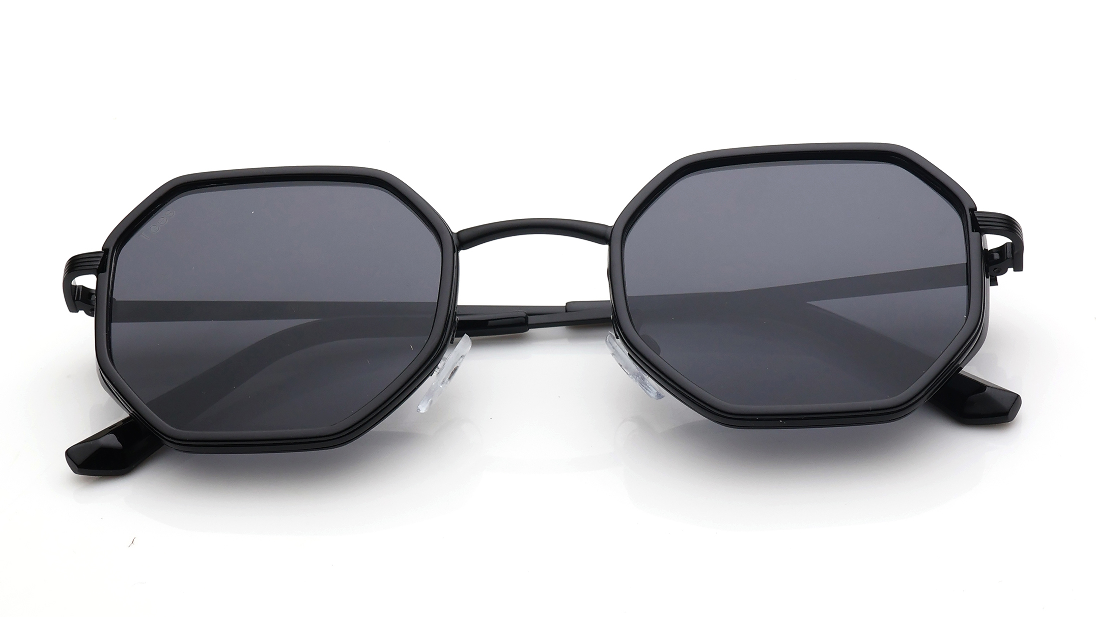 Image 6 of Grey Hexagon Sunglasses for Men and Women from Tees By Fastrack Available at Titan Eye+