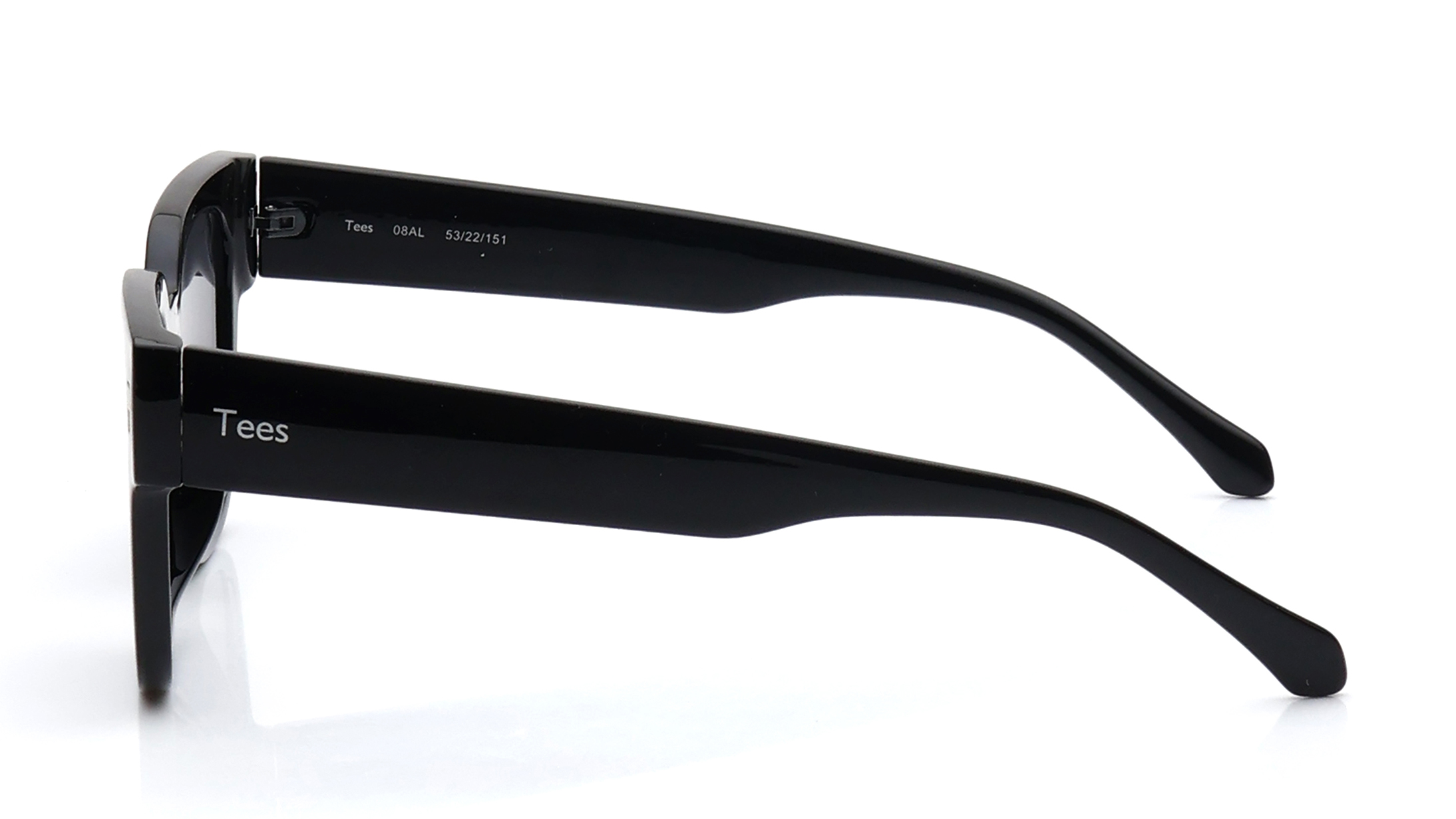 Image 7 of Grey Wayfarer Sunglasses for Men and Women from Tees By Fastrack Available at Titan Eye+
