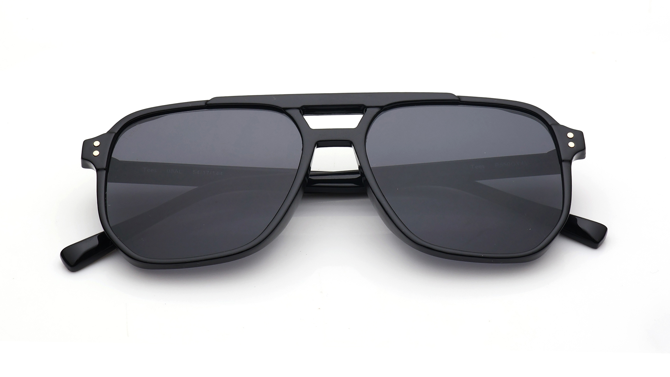 Image 6 of Grey Aviator Sunglasses for Men and Women from Tees By Fastrack Available at Titan Eye+