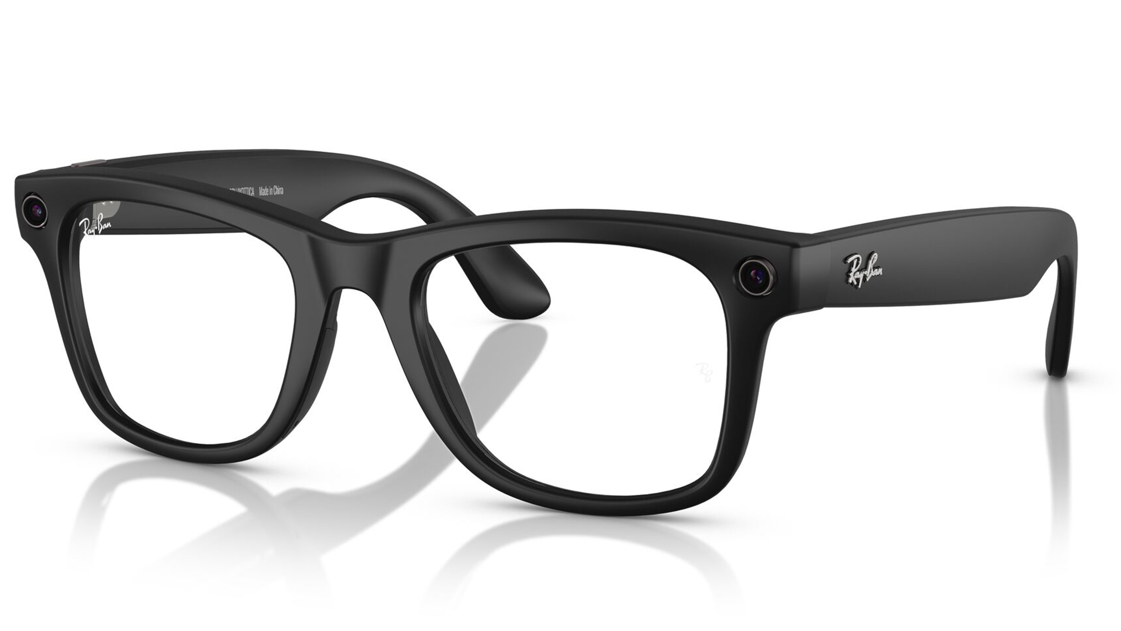 Image 4 of Green Square Rayban Meta AI Transition Lens Sunglasses for Men and Women from Rayban Available at Titan Eye+