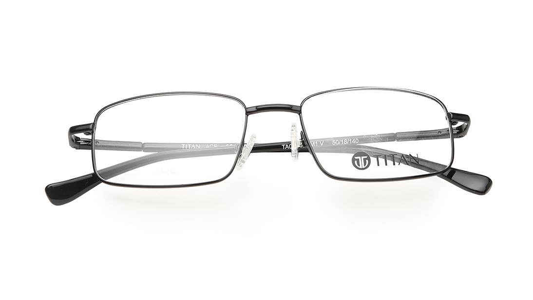 Image 6 of Black Rectangle Rimmed Eyeglasses for Men and Women from Titan Available at Titan Eye+