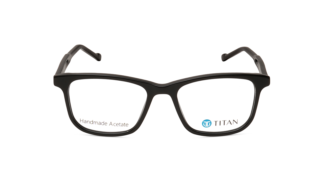 Image 1 of Black Square Eyeglasses for Men from Titan Available at Titan Eye+