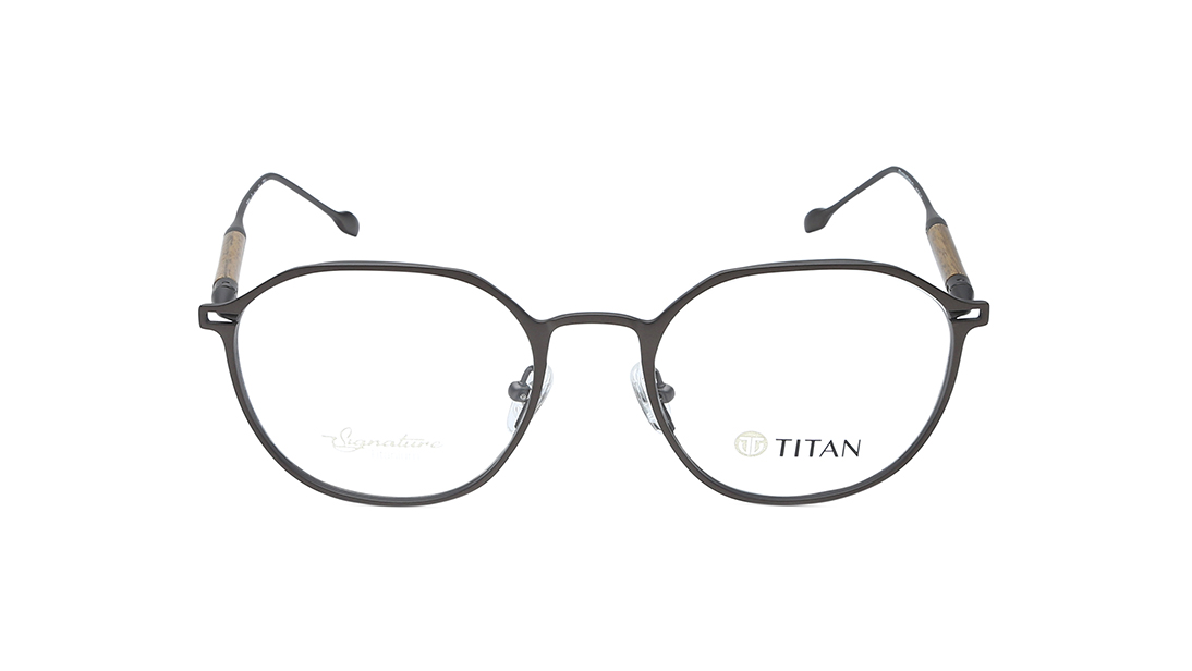 Image 1 of Black Square Eyeglasses for Men from Titan Available at Titan Eye+