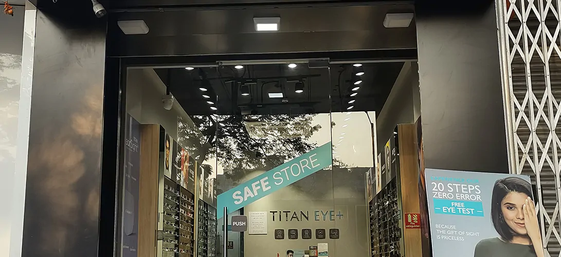 Visit Mumbai Titan Eye Mulund West MG Road Optician Near me