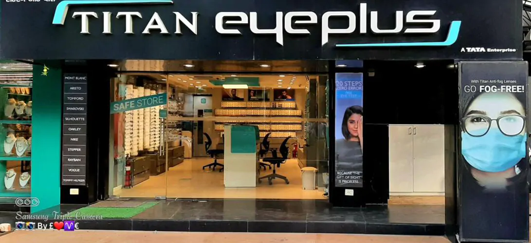 Titan showroom online shopping store