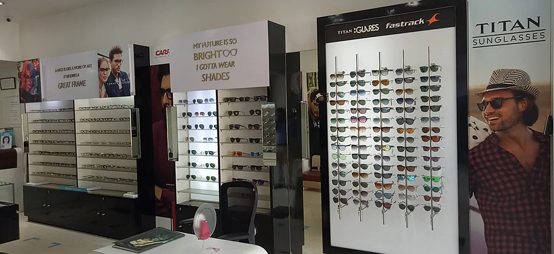 Visit Tumkur Titan Eye B H Road Optician Near me